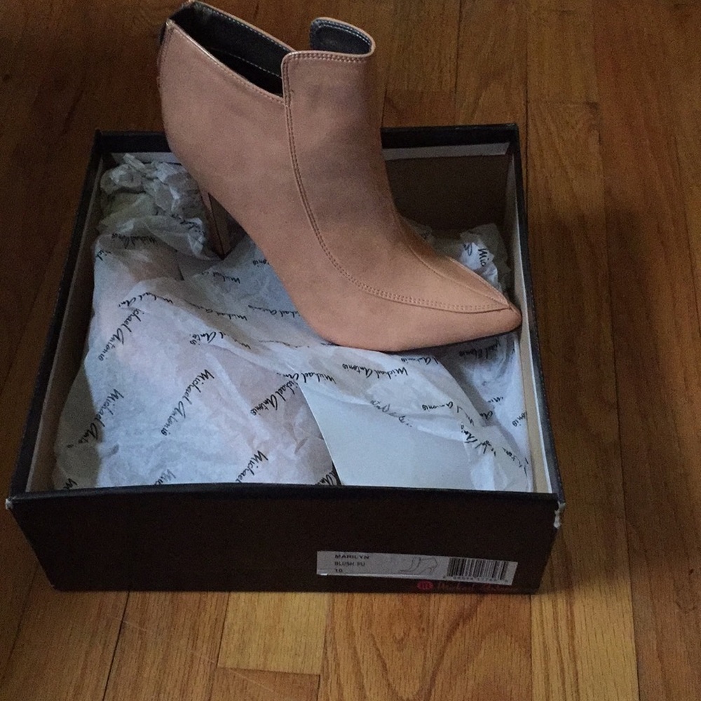 Blush Bootie